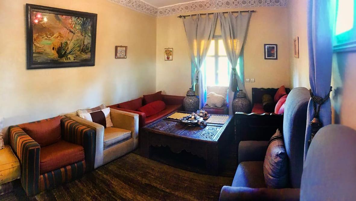 Bed and Breakfast Le Petit Jardin Demnate Exterior foto