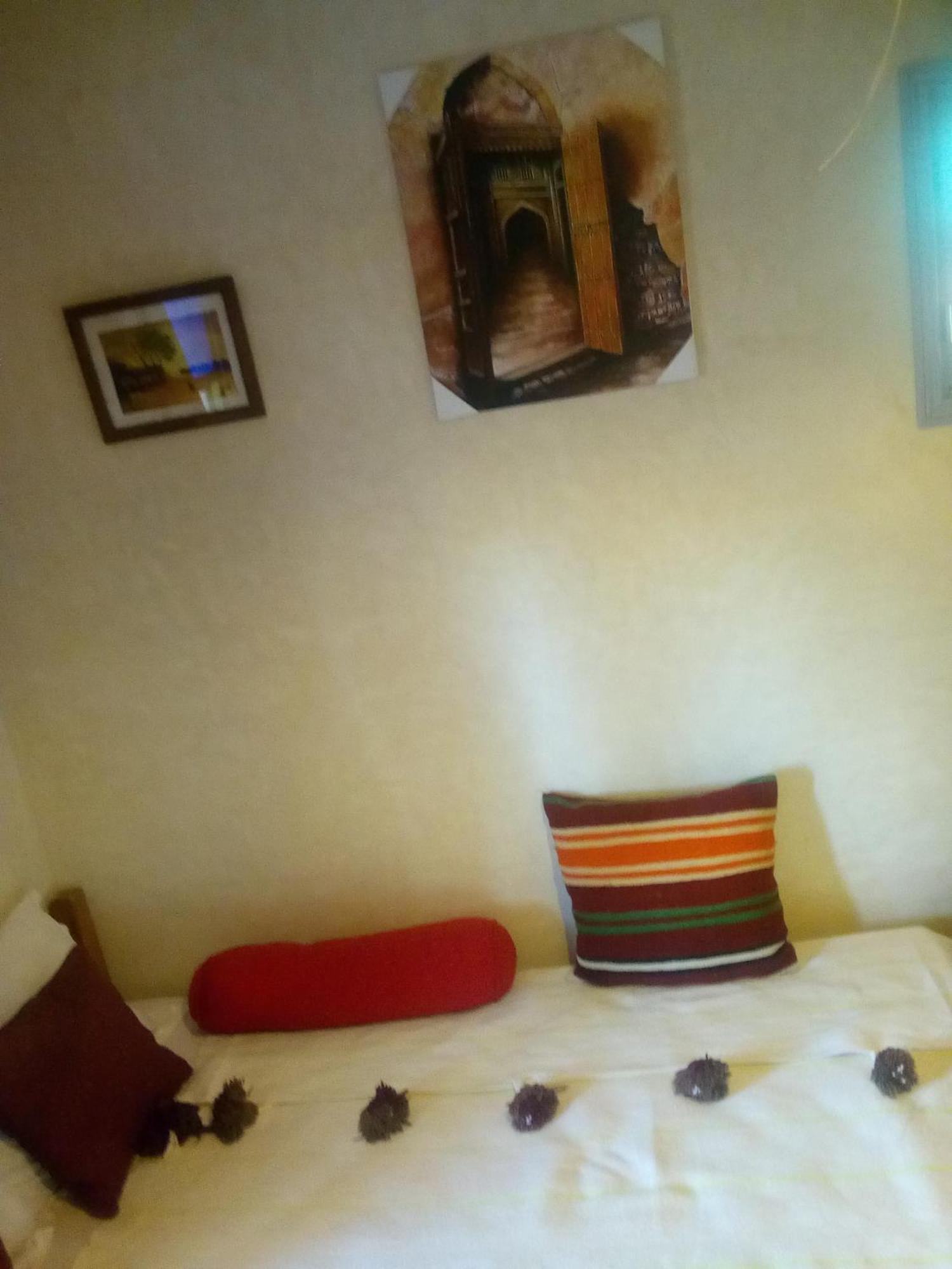 Bed and Breakfast Le Petit Jardin Demnate Zimmer foto